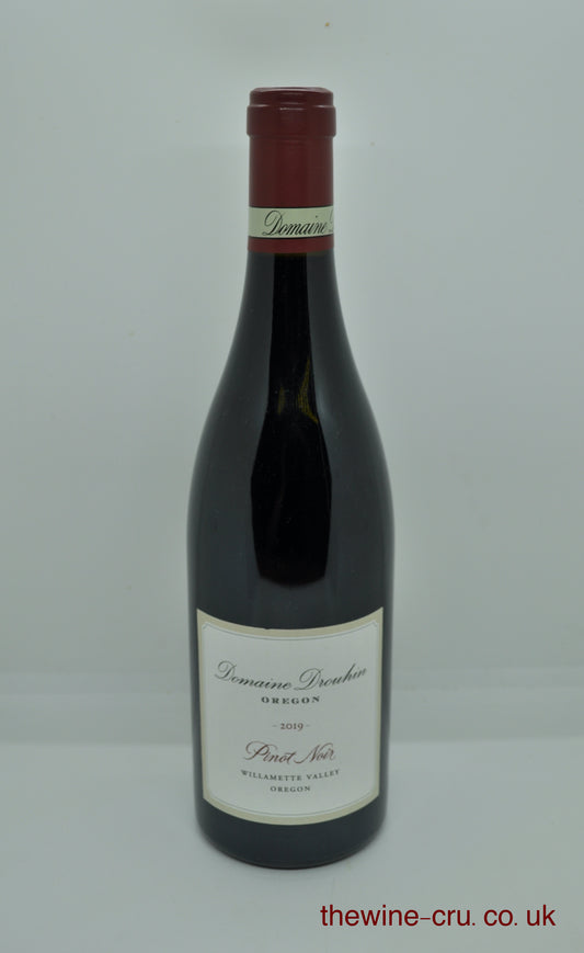 2019 vintage red wine from Oregon. The bottle is in excellent condition. Immediate delivery. Free local delivery. Gift wrapping available.