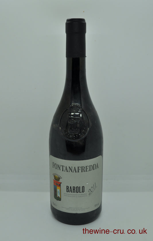 2011 vintage red wine from Italy. The bottle is in excellent condition. Immediate delivery. Free local delivery. Gift wrapping available.
