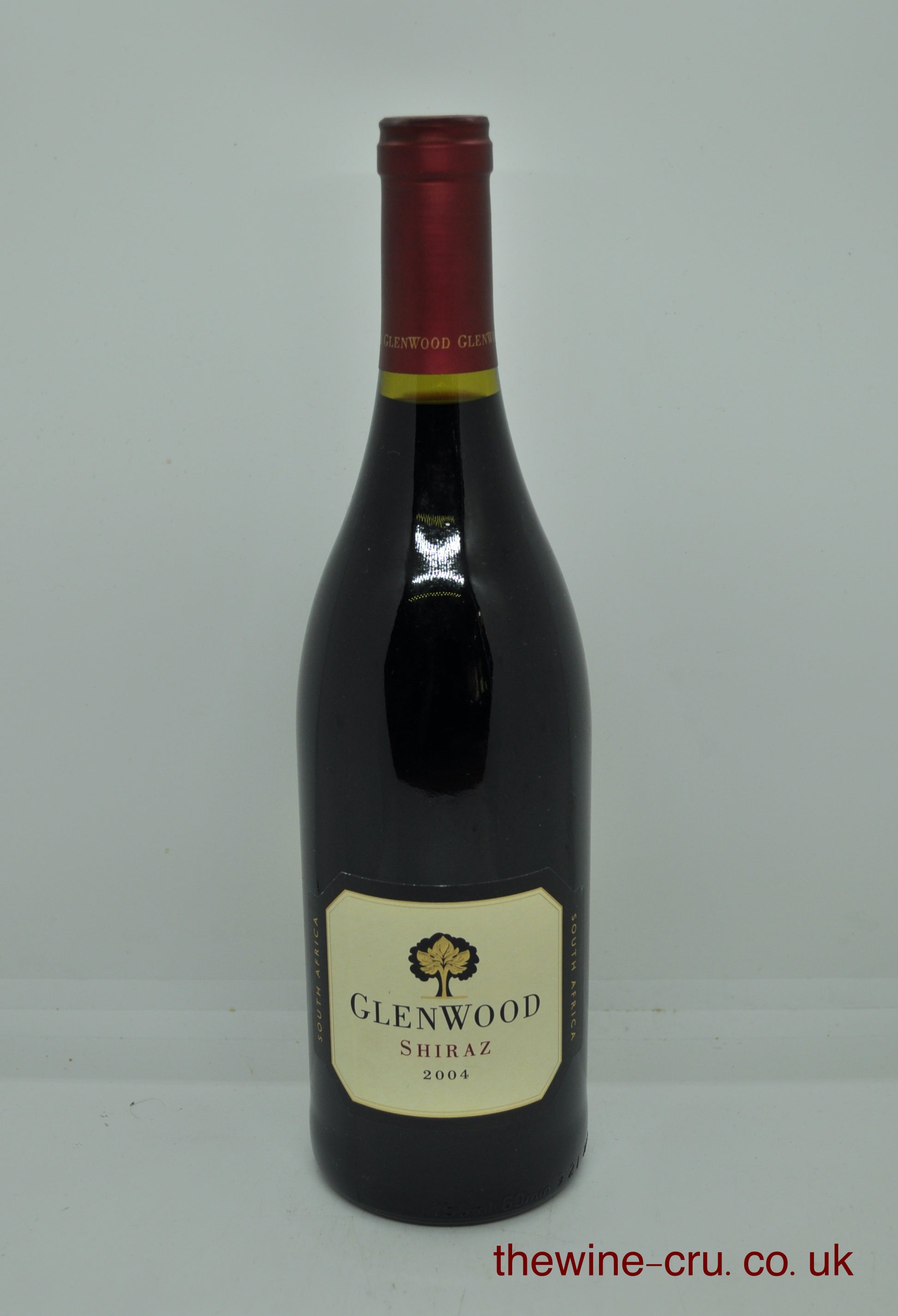 2004 vintage red wine. The bottle is in excellent condition. Immediate delivery. Free local delivery. Gift wrapping available.