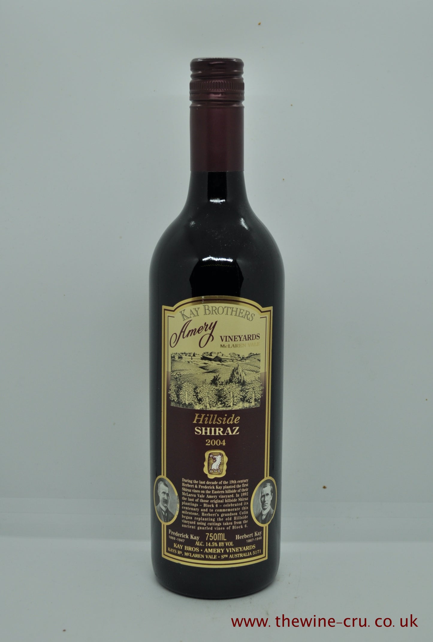 2004 vintage red wine from Australia. The bottle is in excellent condition. Immediate delivery. Free local delivery. Gift wrapping available.