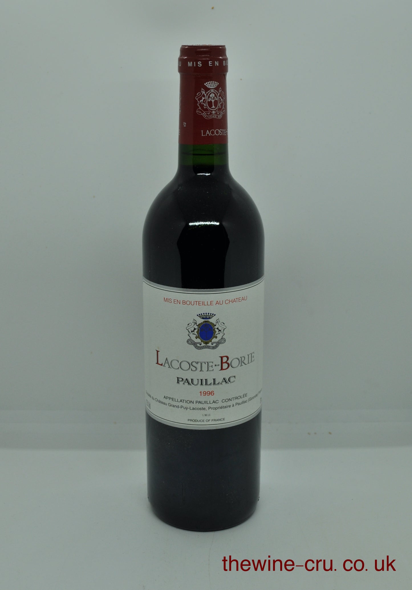 1996 vintage red wine. The bottle is in excellent condition. Immediate delivery. Free local delivery. Gift wrapping available.