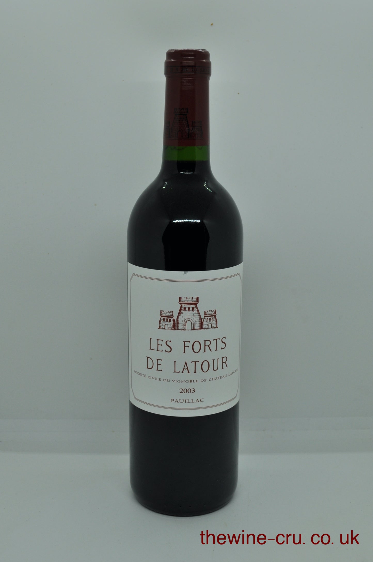 2003 vintage red wine from Bordeaux. The bottle is in excellent condition.Immediate delivery. Free local delivery. Gift wrapping available.