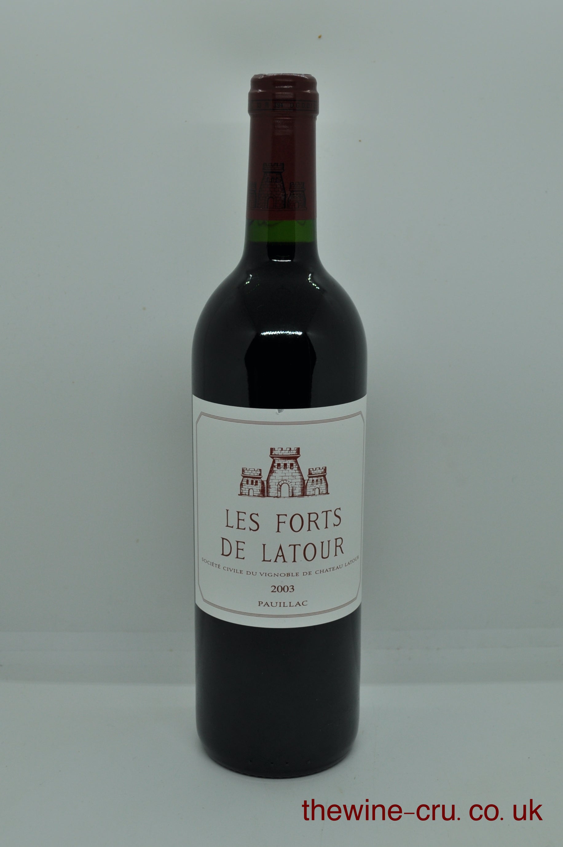 2003 vintage red wine from Bordeaux. The bottle is in excellent condition.Immediate delivery. Free local delivery. Gift wrapping available.