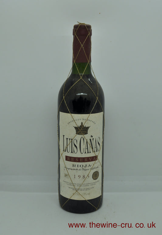 1985 vintage red wine. The bottle is in good general condition, although a little dirty. Immediate delivery. Free local delivery. Gift wrapping available.