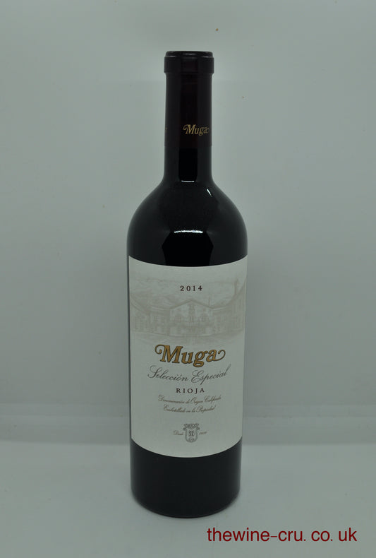 2014 vintage red wine from Rioja. The bottle is in excellent condition. Immediate delivery. Free local delivery. Gift wrapping available.