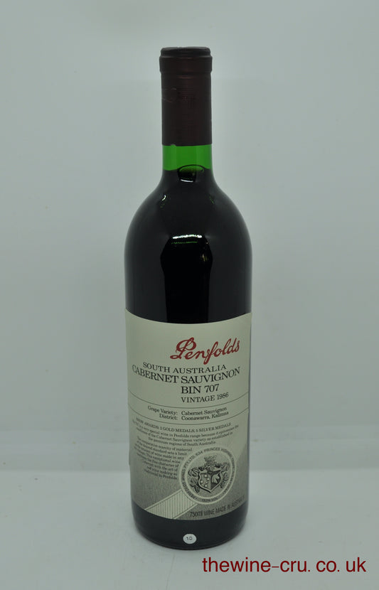 1986 vintage red wine. The bottle is in excellent condition. Immediate delivery. free local delivery. Gift wrapping available.