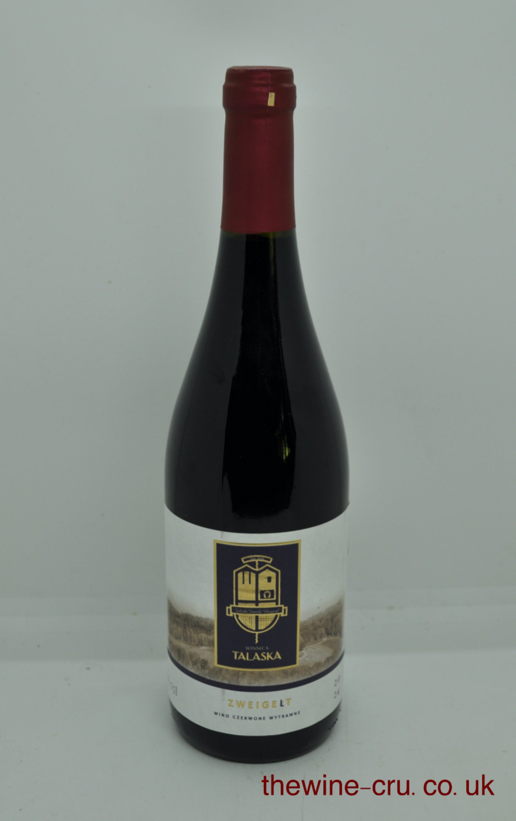 Red wine bottle with a visible label on a white background. 2024 vintage red wine. The bottle is in excellent condition. immediate delivery. Free local delivery. Gift wrapping available.