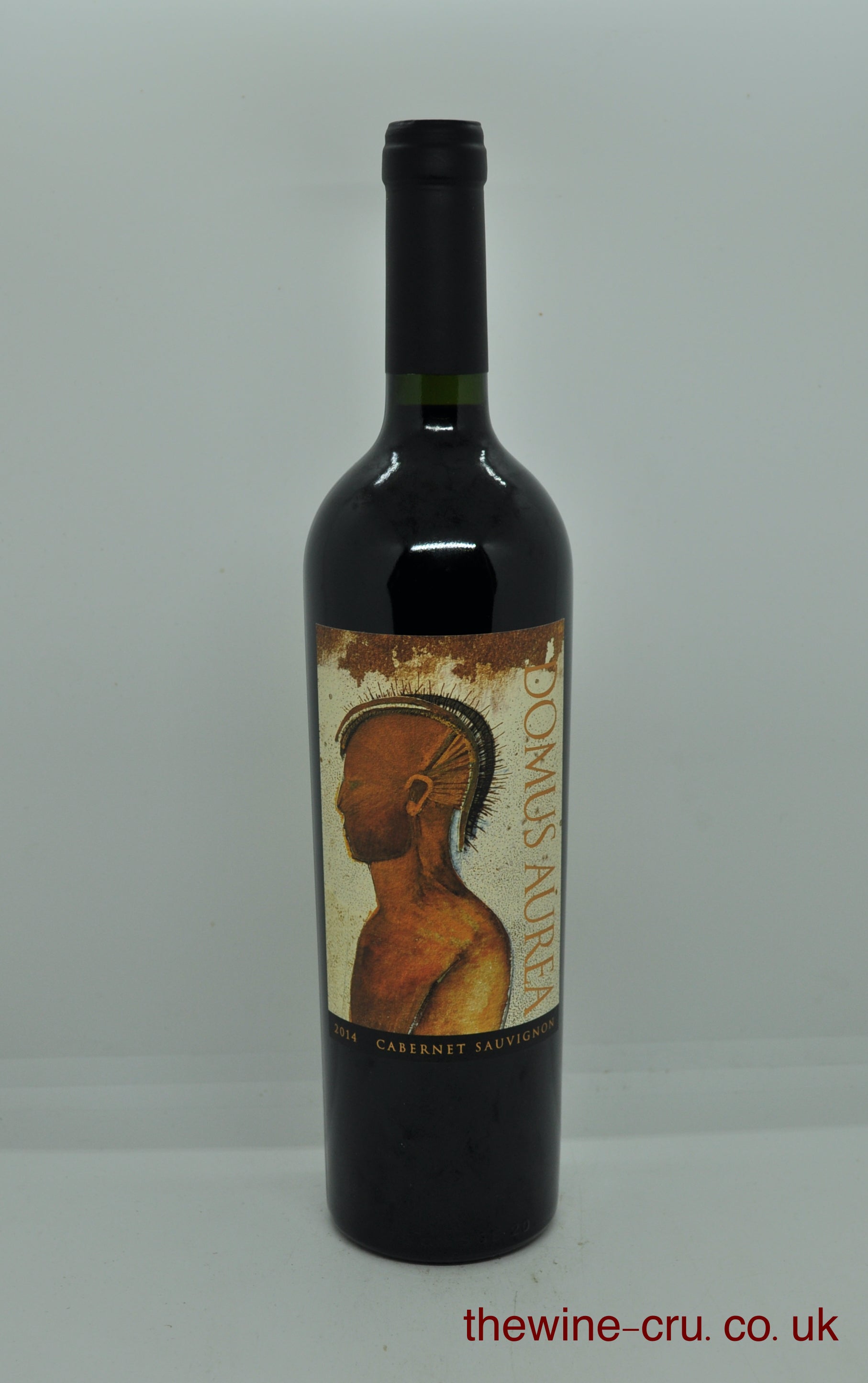 2014 vintage red wine from Chile. The bottle is in good condition. Immediate delivery. Free local delivery. Gift wrapping available.